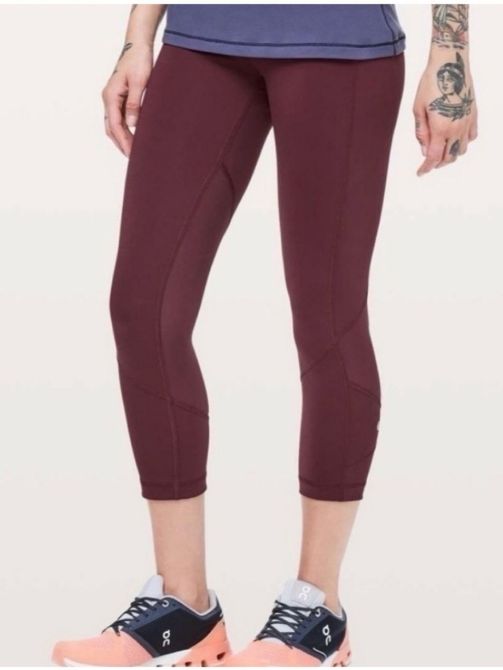 Lululemon Burgundy Crop 22” Legging Size 4